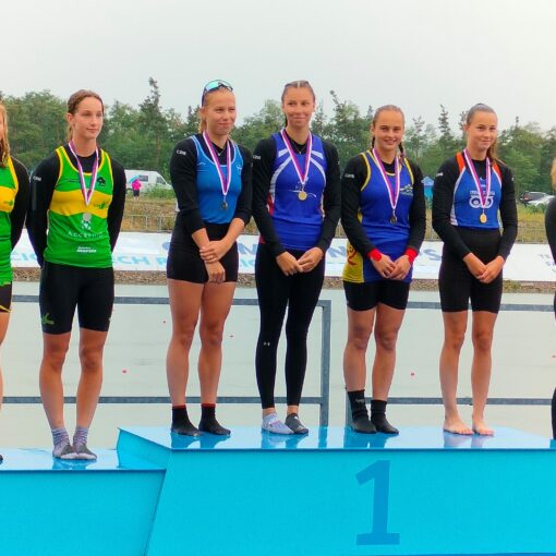 K4 500m dorostenky 1.místo Zendulkova,Ammerova,Hanusova